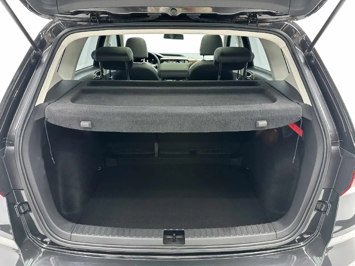 2022 Volkswagen Tharu 1.4T 150HP L4 7DCT,autocango,china used car exporter,china ev exporter,chinese used car exporter,chinese used ev exporter