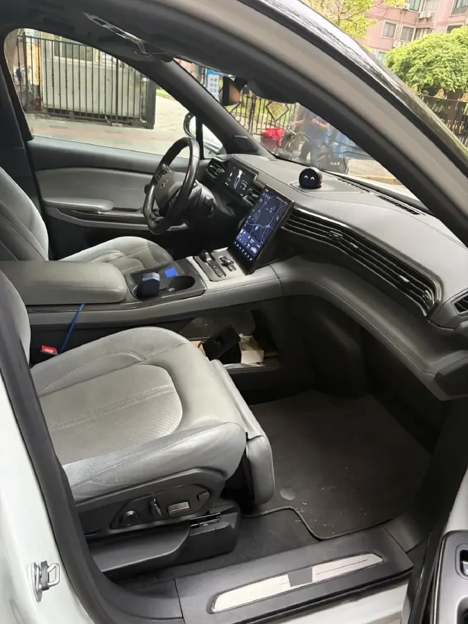 2019 NIO ES6 BEV 70KWH,autocango,china used car exporter,china ev exporter,chinese used car exporter,chinese used ev exporter