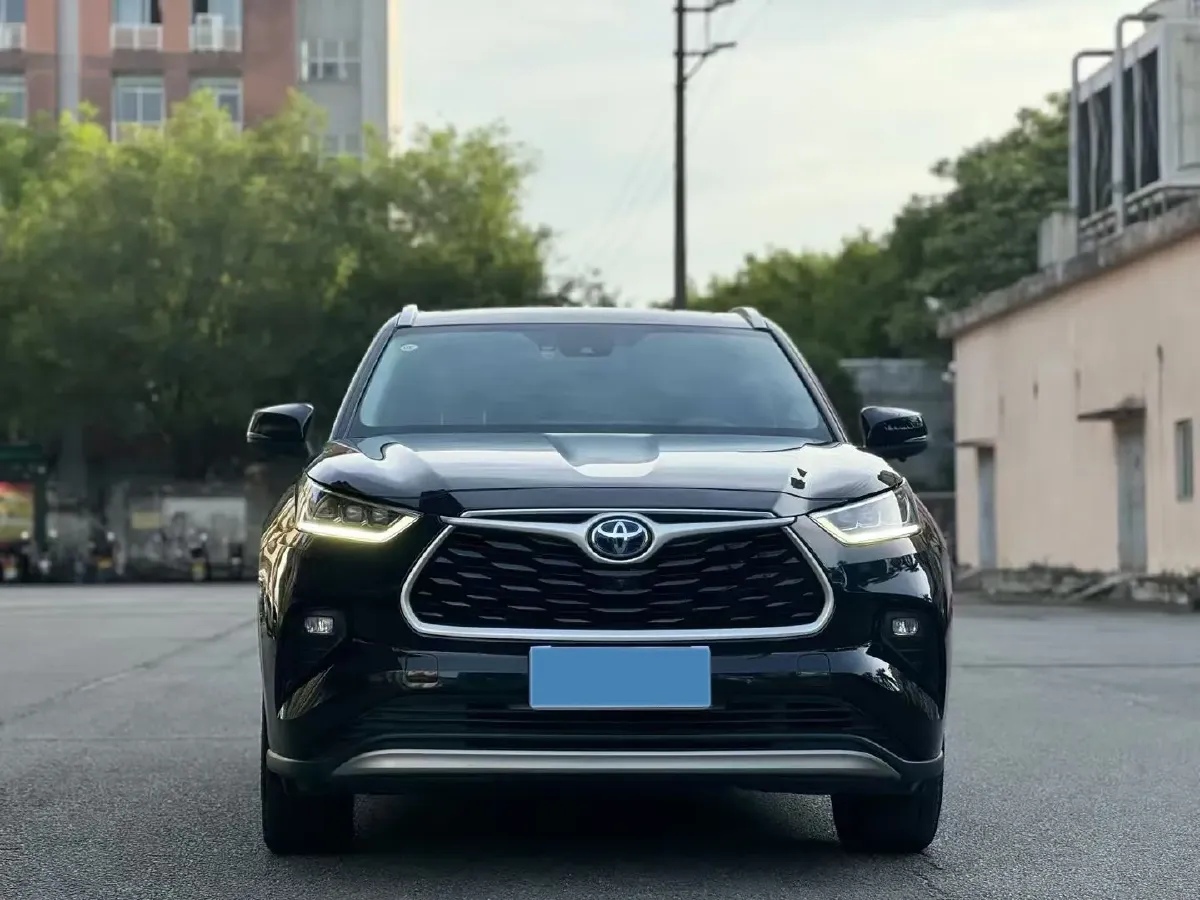 2022 Toyota Highlander 2.5L 192HP L4 E-CVT Hybrid,autocango,china used car exporter,china ev exporter,chinese used car exporter,chinese used ev exporter