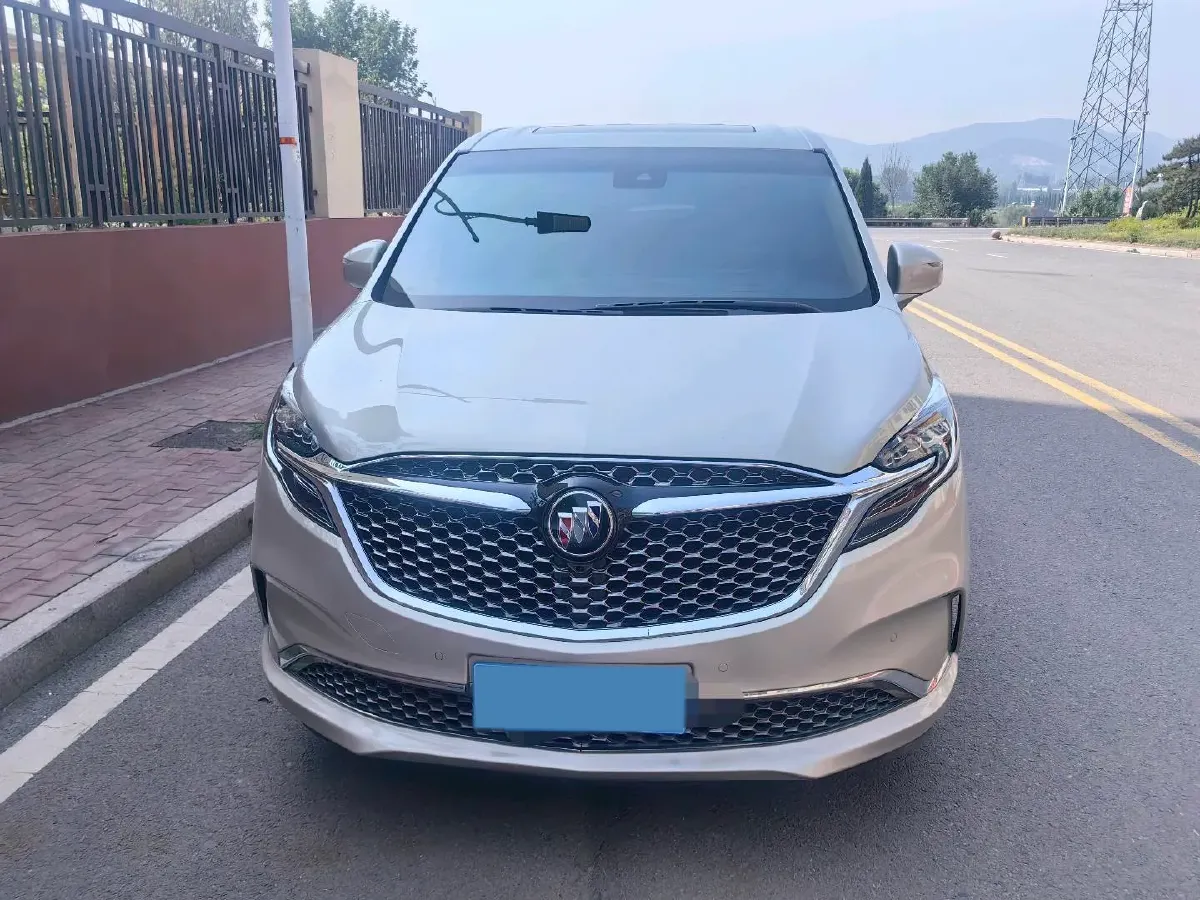 2021 Buick GL8 2.0T 237HP L4 9AT,autocango,china used car exporter,china ev exporter,chinese used car exporter,chinese used ev exporter
