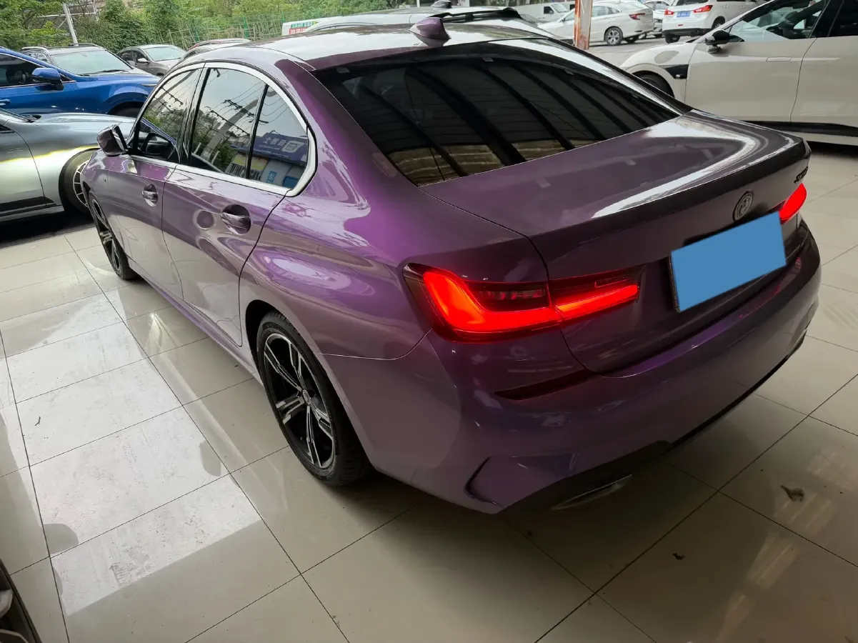 2022 BMW 3 Series 2.0T 184HP L4 8AT,autocango,china used car exporter,china ev exporter,chinese used car exporter,chinese used ev exporter