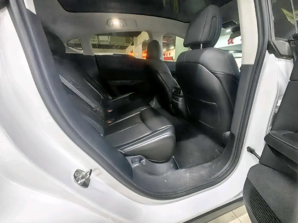 2023 Xpeng G6 BEV 66KWH,autocango,china used car exporter,china ev exporter,chinese used car exporter,chinese used ev exporter