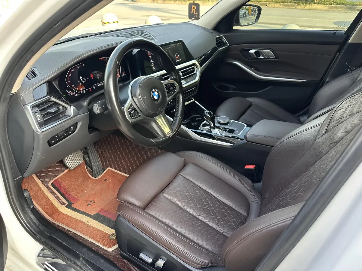 2022 BMW 3 Series 2.0T 156HP L4 8AT,autocango,china used car exporter,china ev exporter,chinese used car exporter,chinese used ev exporter