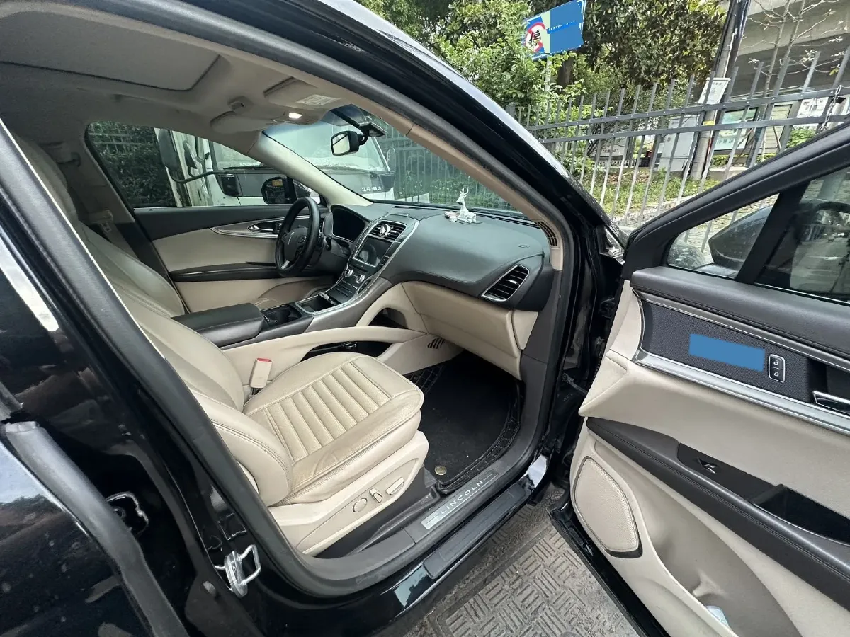 2018 Lincoln MKX 2.0T 253HP L4 6AT,autocango,china used car exporter,china ev exporter,chinese used car exporter,chinese used ev exporter