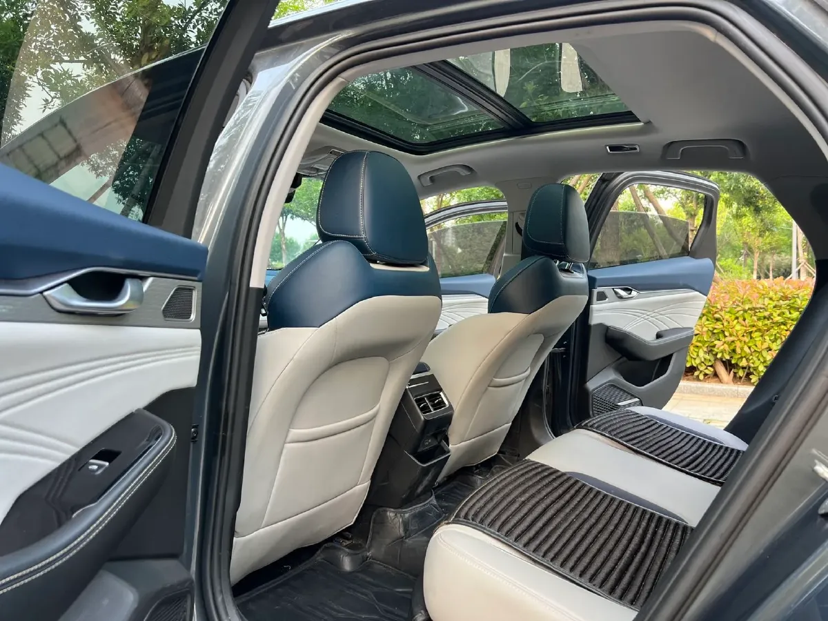 2023 Geely Preface 2.0T 190HP L4 7DCT,autocango,china used car exporter,china ev exporter,chinese used car exporter,chinese used ev exporter