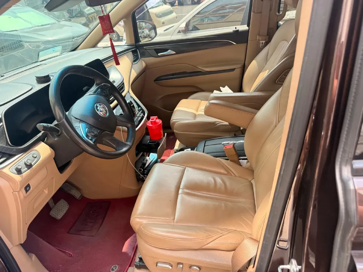 2021 Buick GL8 2.0T 237HP L4 9AT,autocango,china used car exporter,china ev exporter,chinese used car exporter,chinese used ev exporter