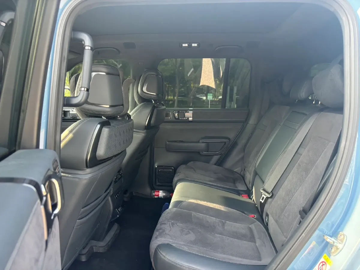 2023 FangChengBao Bao 5 1.5T 194HP L4 E-CVT PHEV 31.8KWH,autocango,china used car exporter,china ev exporter,chinese used car exporter,chinese used ev exporter