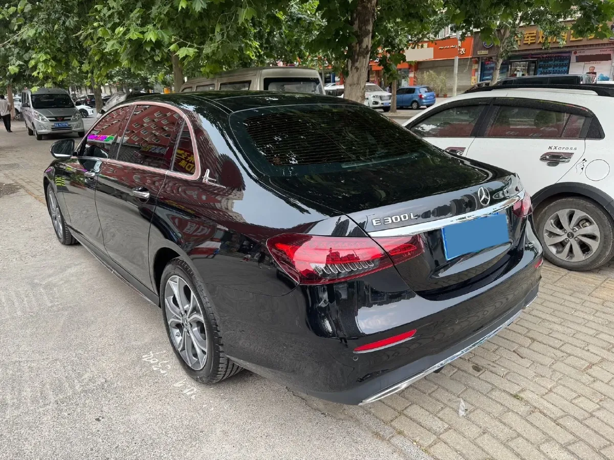 2023 Mercedes-Benz E Class 2.0T 258HP L4 9AT,autocango,china used car exporter,china ev exporter,chinese used car exporter,chinese used ev exporter