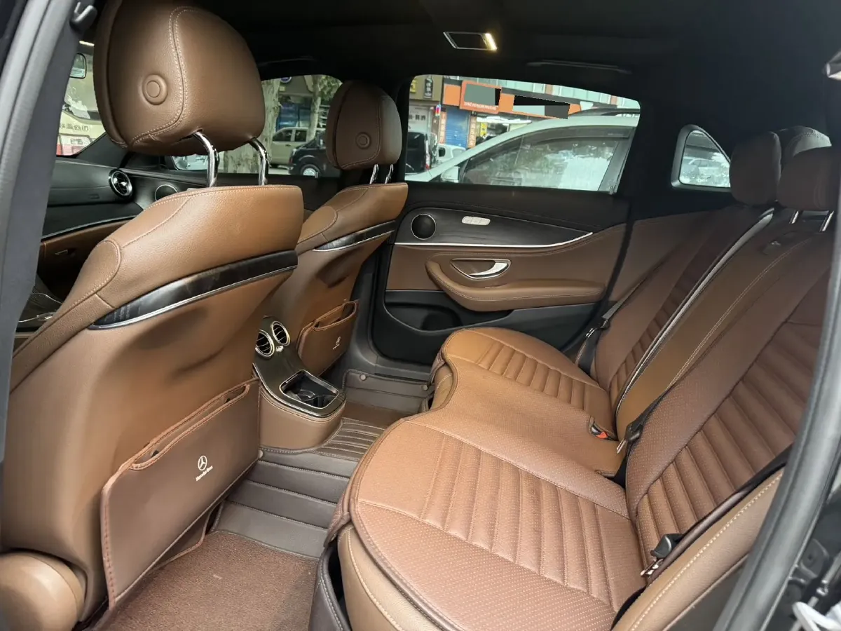 2023 Mercedes-Benz E Class 2.0T 258HP L4 9AT,autocango,china used car exporter,china ev exporter,chinese used car exporter,chinese used ev exporter