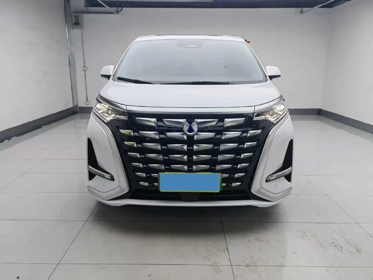 2022 HongQi HS7 3.0T 337HP V6 8AT,autocango,china used car exporter,china ev exporter,chinese used car exporter,chinese used ev exporter