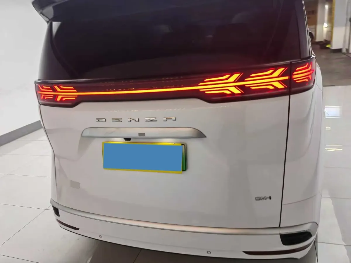 2022 HongQi HS7 3.0T 337HP V6 8AT,autocango,china used car exporter,china ev exporter,chinese used car exporter,chinese used ev exporter