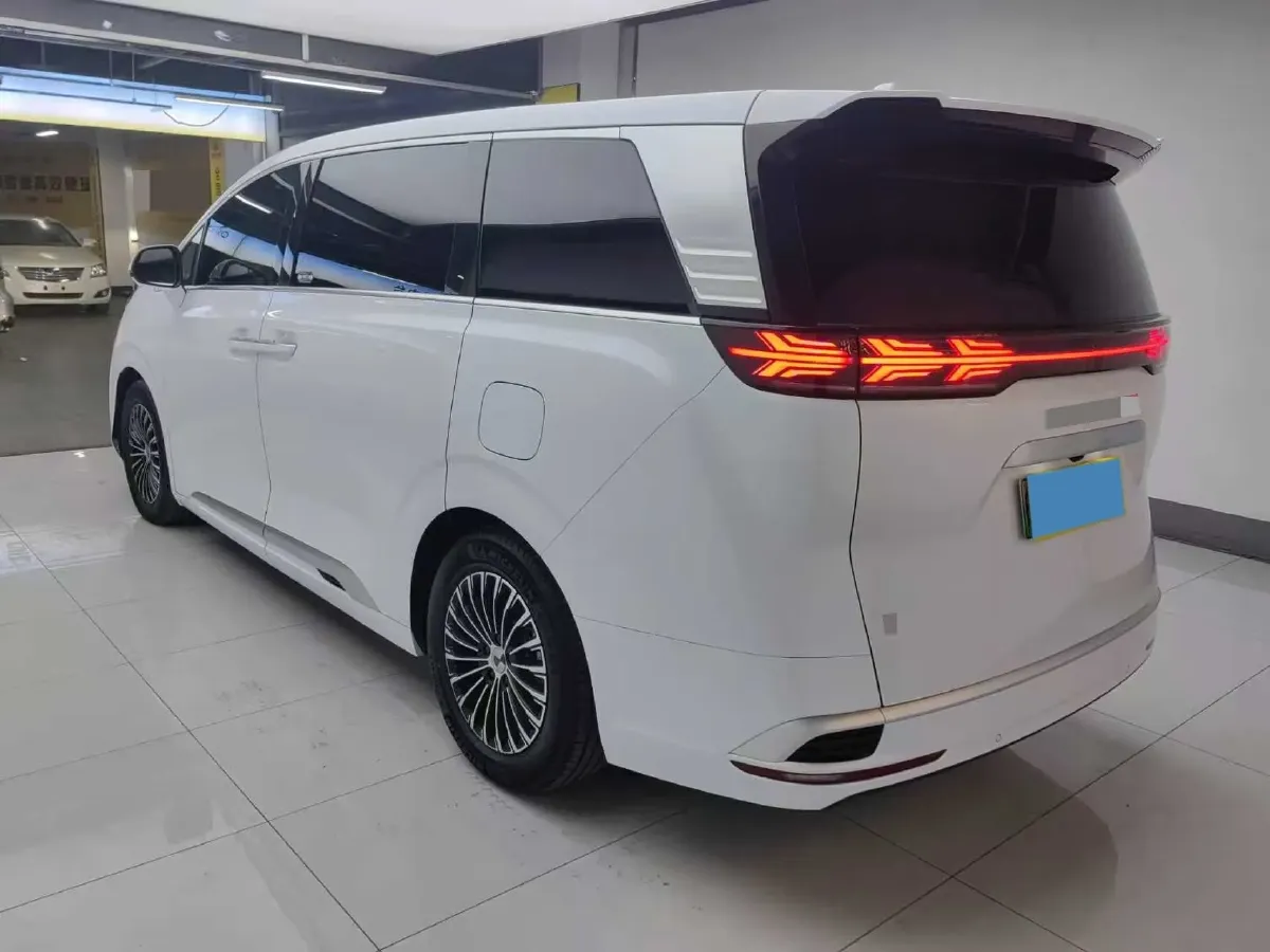 2022 HongQi HS7 3.0T 337HP V6 8AT,autocango,china used car exporter,china ev exporter,chinese used car exporter,chinese used ev exporter