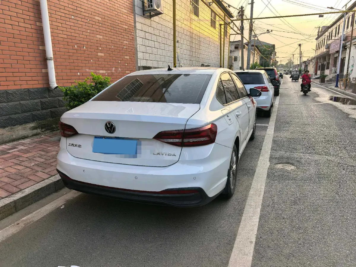 2023 Volkswagen Lavida 1.5L 113HP L4 6AT,autocango,china used car exporter,china ev exporter,chinese used car exporter,chinese used ev exporter