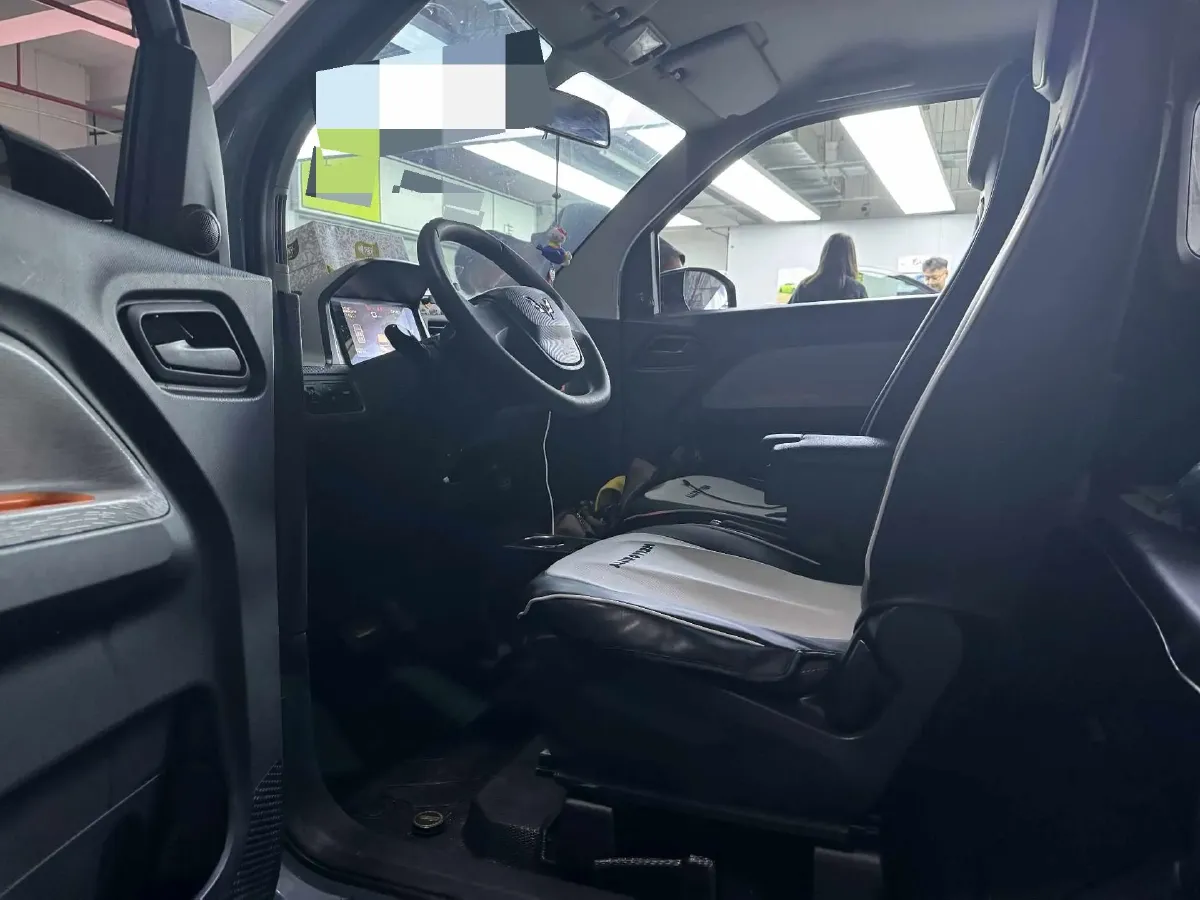 2021 WuLing HongGuang MINI EV BEV 13.9KWH,autocango,china used car exporter,china ev exporter,chinese used car exporter,chinese used ev exporter