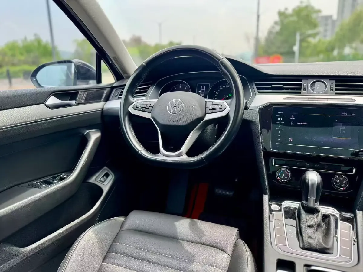 2020 Volkswagen Magotan 1.4T 150HP L4 7DCT,autocango,china used car exporter,china ev exporter,chinese used car exporter,chinese used ev exporter