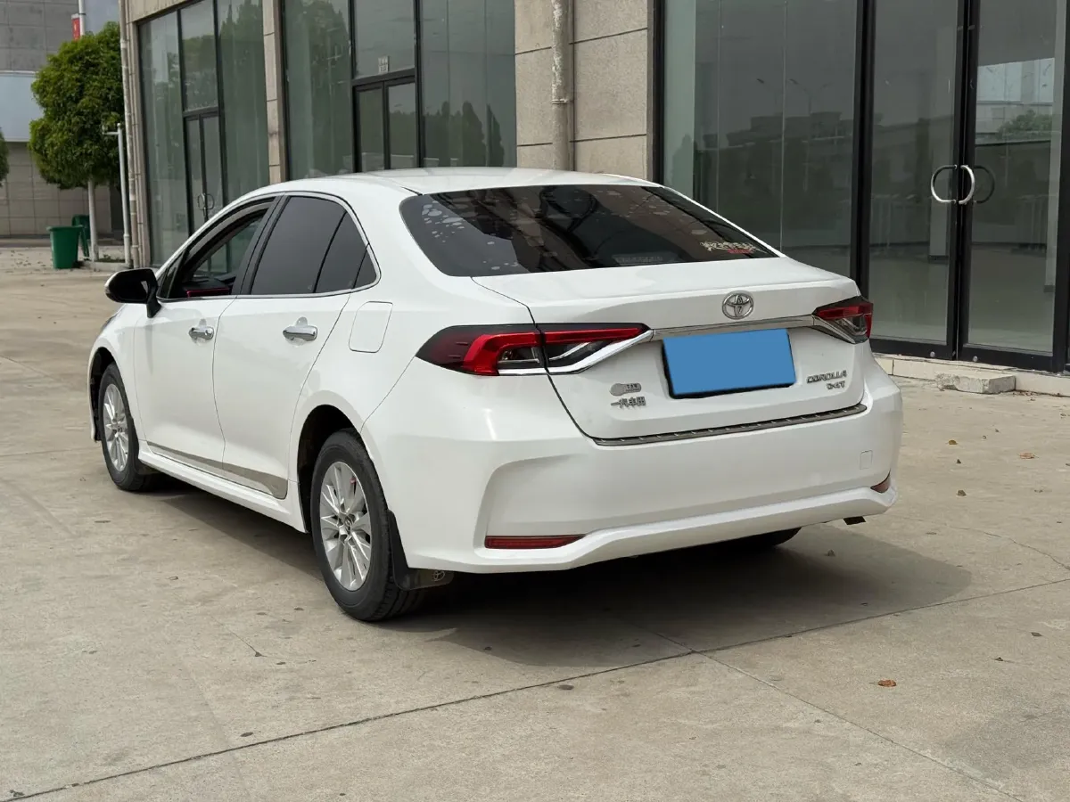 2021 Toyota Corolla 1.2T 116HP L4 CVT,autocango,china used car exporter,china ev exporter,chinese used car exporter,chinese used ev exporter