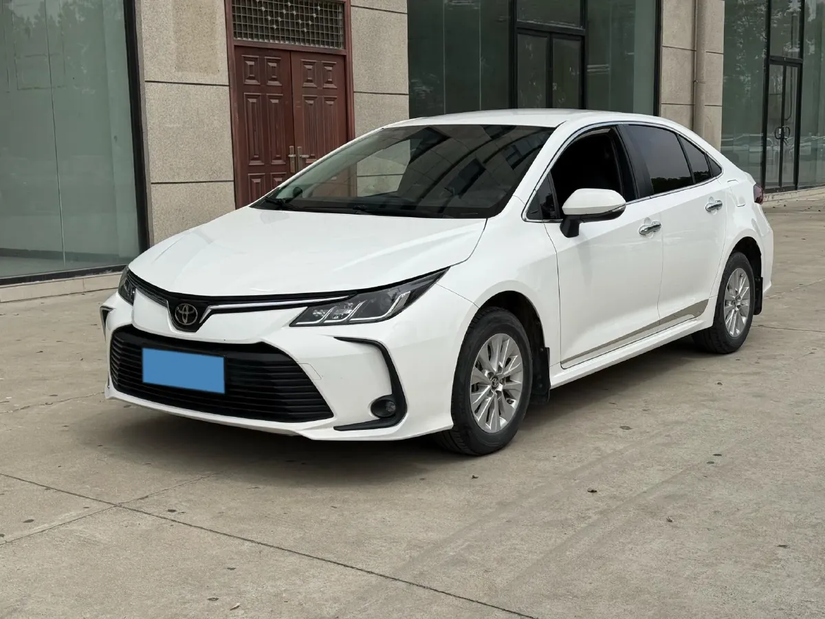 2021 Toyota Corolla 1.2T 116HP L4 CVT,autocango,china used car exporter,china ev exporter,chinese used car exporter,chinese used ev exporter