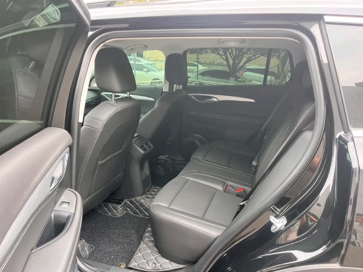 2025 Buick EnvisionPlus 2.0T 237HP L4 9AT,autocango,china used car exporter,china ev exporter,chinese used car exporter,chinese used ev exporter