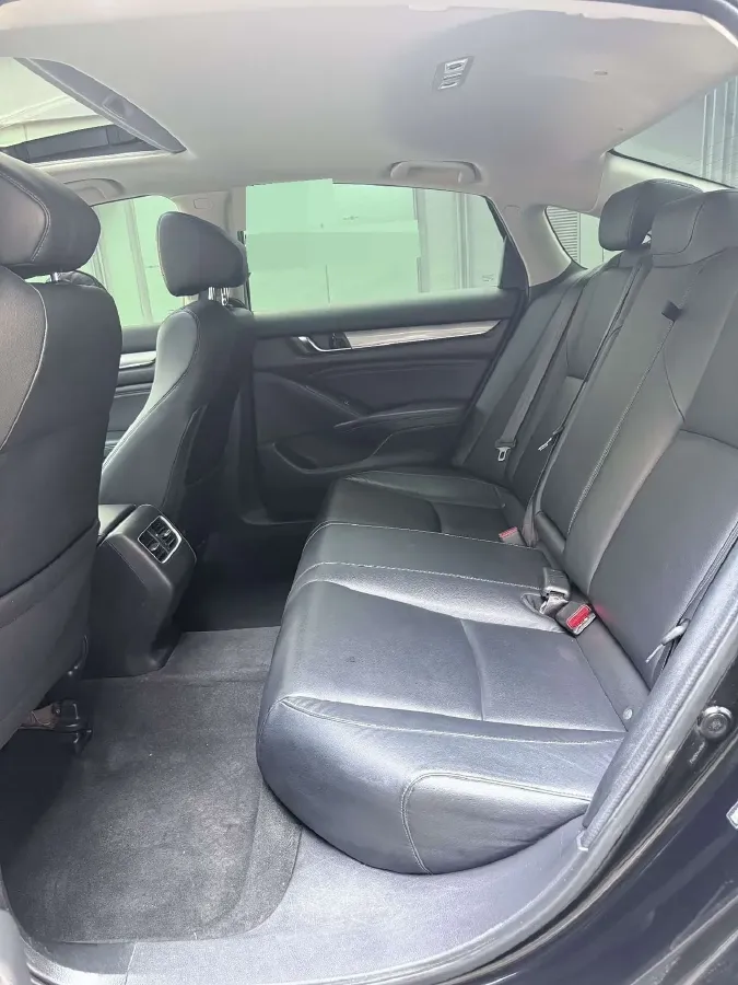 2018 Honda Accord 1.5T 194HP L4 CVT,autocango,china used car exporter,china ev exporter,chinese used car exporter,chinese used ev exporter