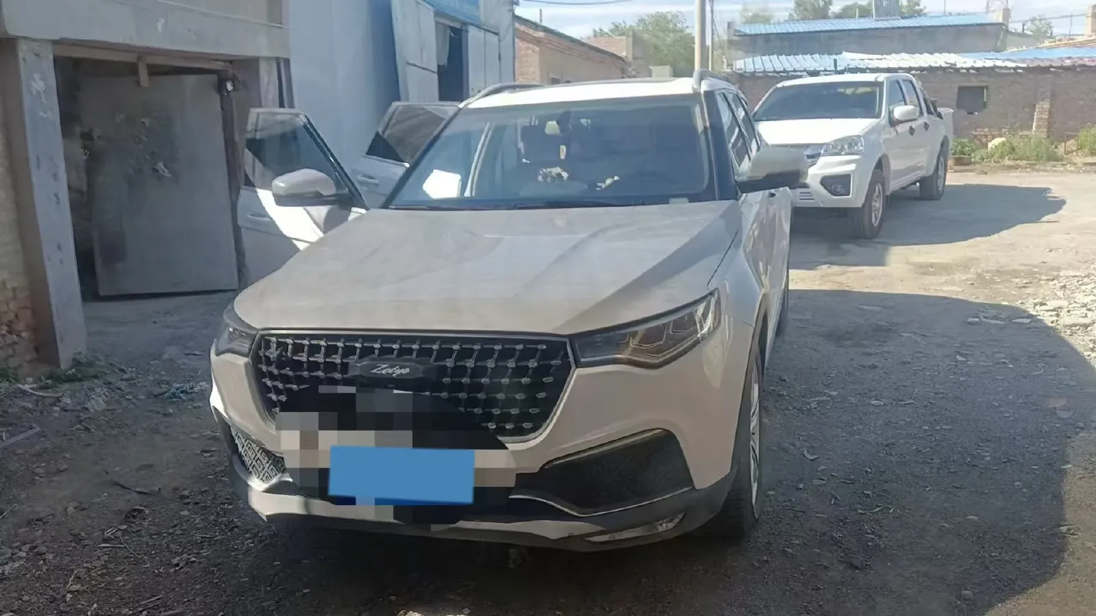 2017 Zotye T700 1.8T 177HP L4 6DCT,autocango,china used car exporter,china ev exporter,chinese used car exporter,chinese used ev exporter