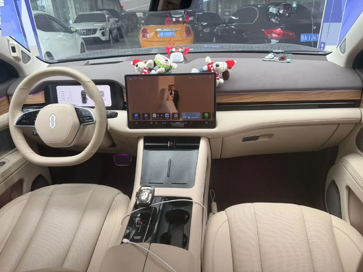 2024 Ford Transit 2.0T 143HP L4 9AT,autocango,china used car exporter,china ev exporter,chinese used car exporter,chinese used ev exporter