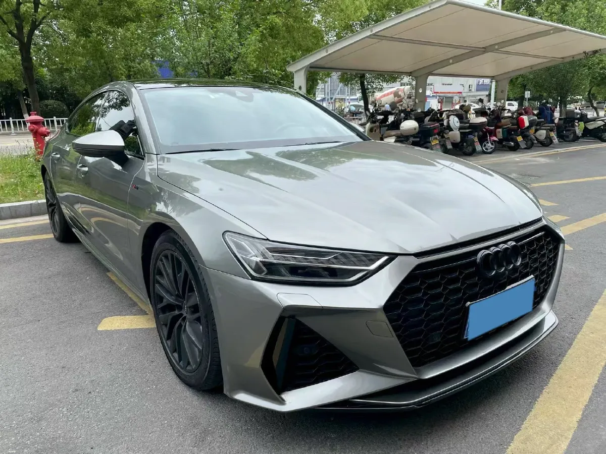 2021 Audi A7 2.0T 245HP L4 7DCT,autocango,china used car exporter,china ev exporter,chinese used car exporter,chinese used ev exporter