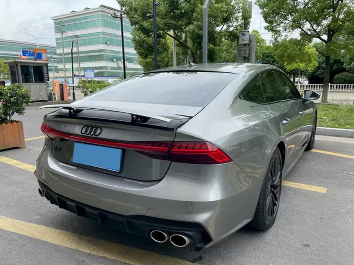 2021 Audi A7 2.0T 245HP L4 7DCT,autocango,china used car exporter,china ev exporter,chinese used car exporter,chinese used ev exporter