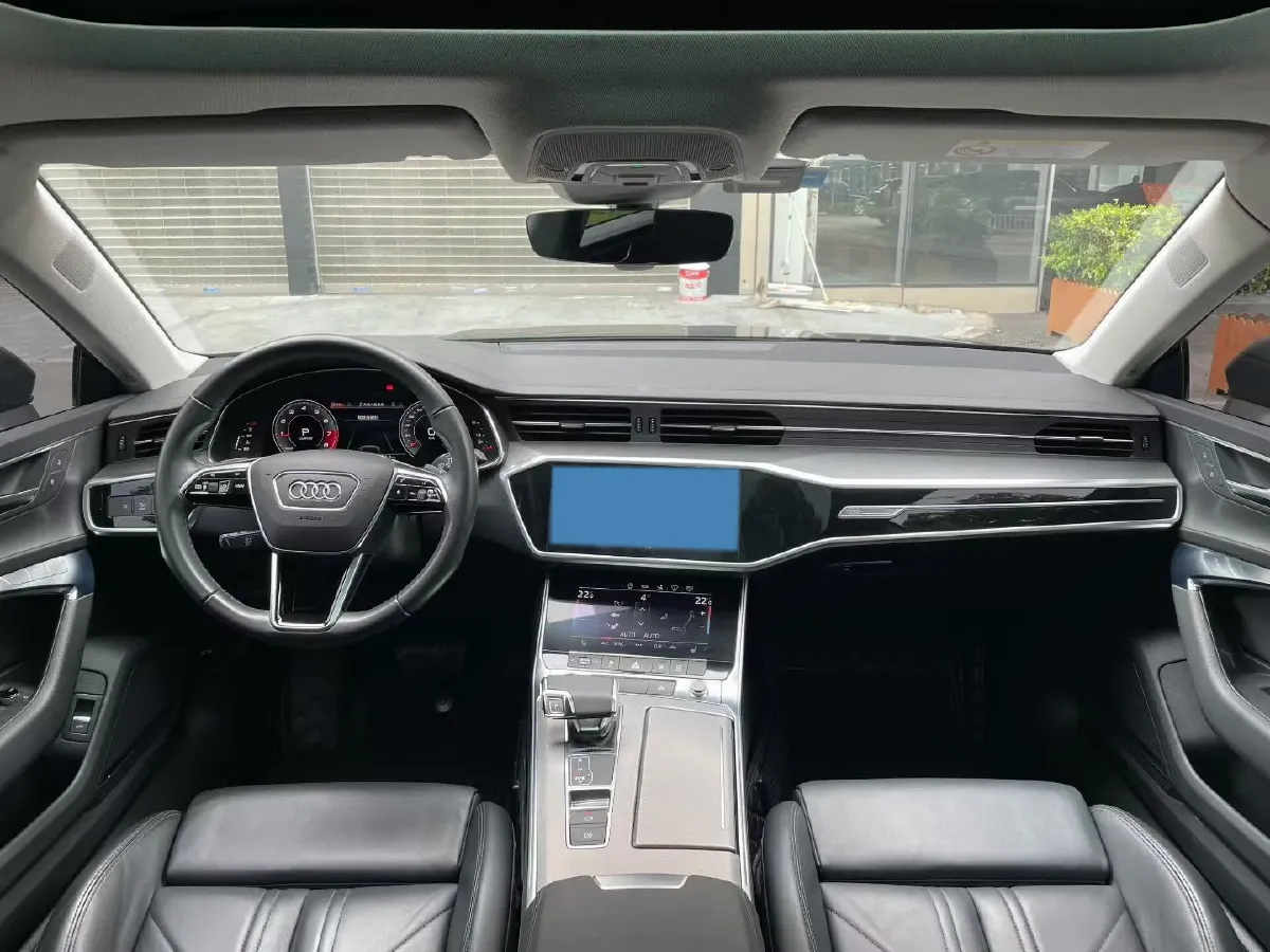 2021 Audi A7 2.0T 245HP L4 7DCT,autocango,china used car exporter,china ev exporter,chinese used car exporter,chinese used ev exporter