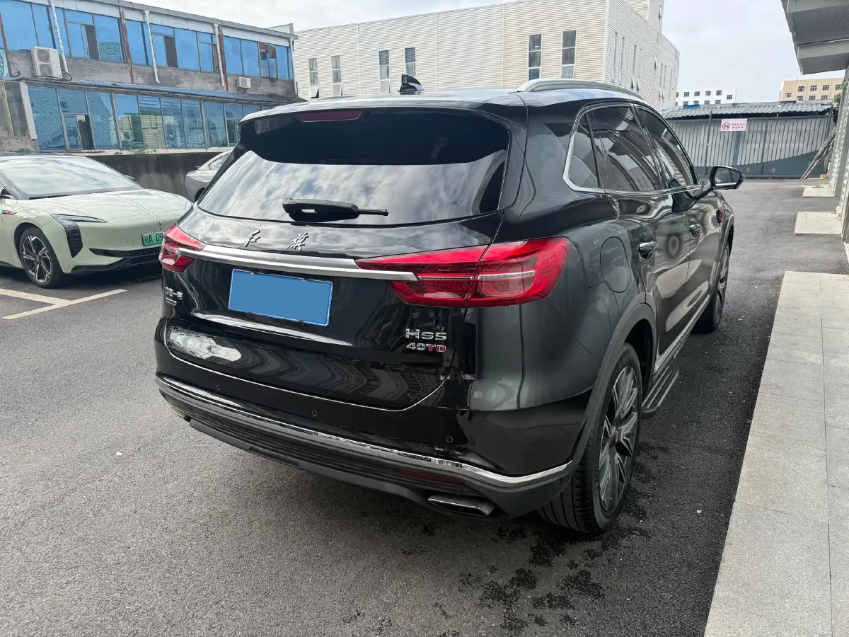 2022 HongQi HS5 2.0T 224HP L4 6AT,autocango,china used car exporter,china ev exporter,chinese used car exporter,chinese used ev exporter
