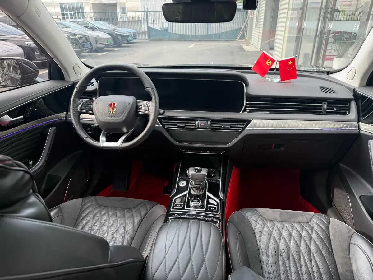 2022 HongQi HS5 2.0T 224HP L4 6AT,autocango,china used car exporter,china ev exporter,chinese used car exporter,chinese used ev exporter