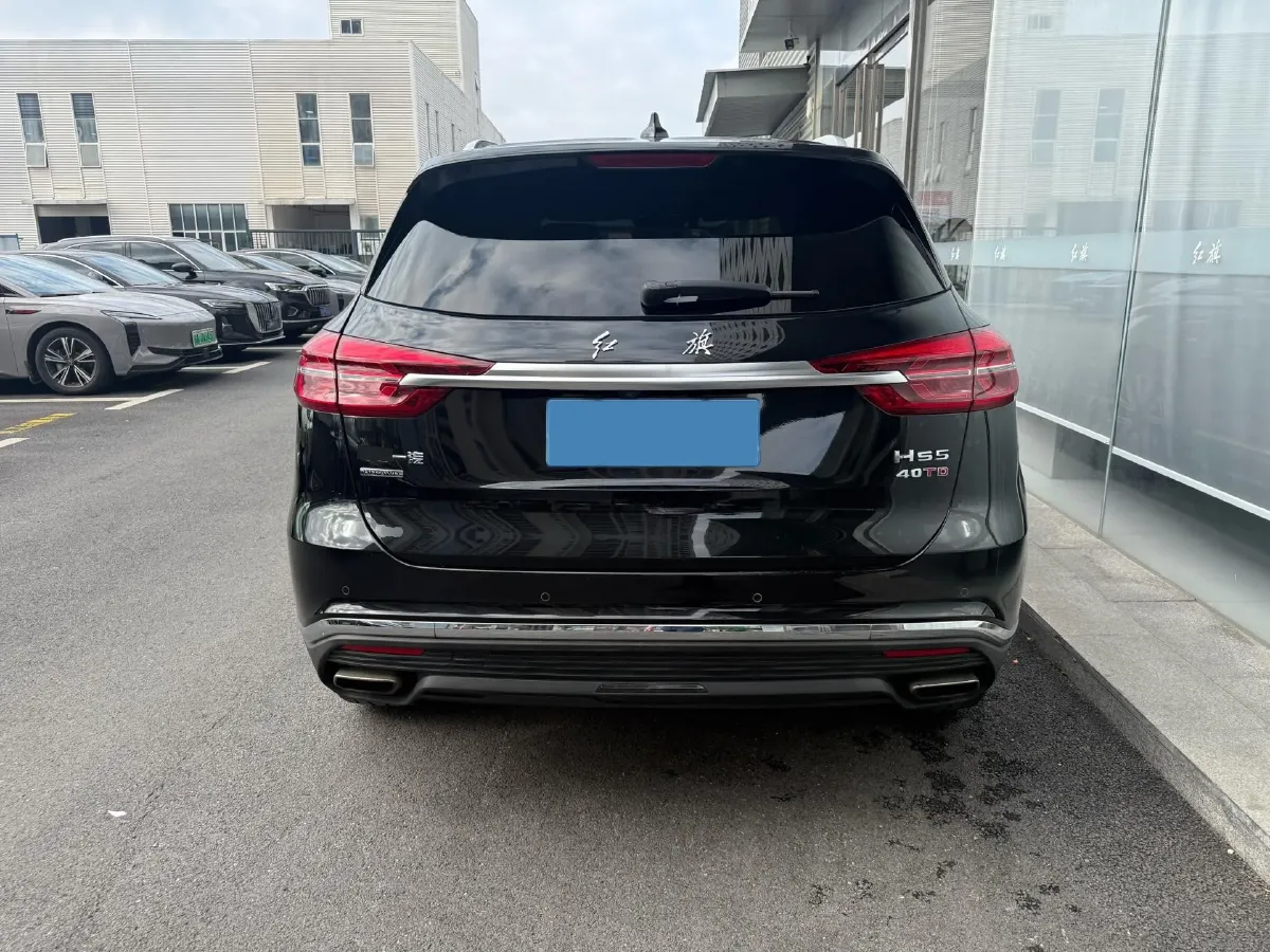 2022 HongQi HS5 2.0T 224HP L4 6AT,autocango,china used car exporter,china ev exporter,chinese used car exporter,chinese used ev exporter