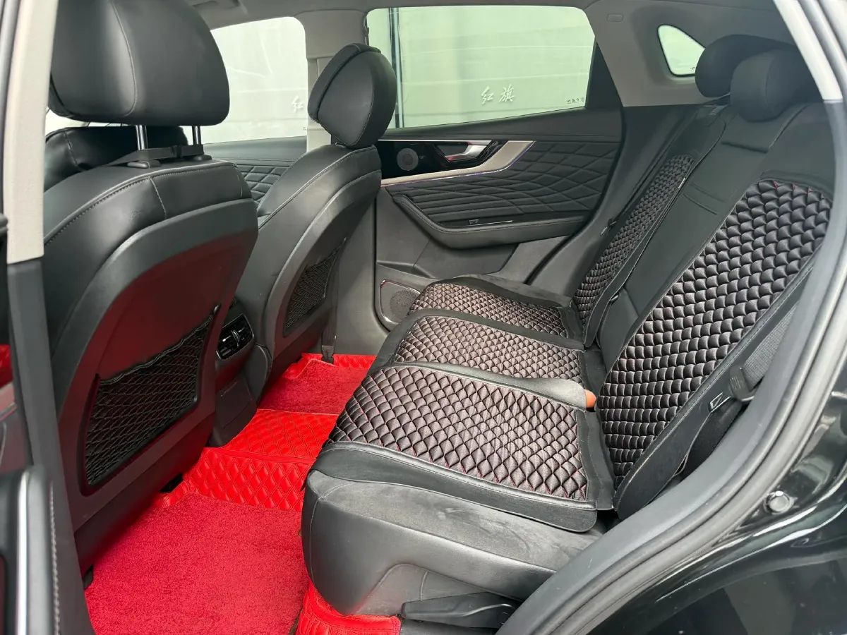 2022 HongQi HS5 2.0T 224HP L4 6AT,autocango,china used car exporter,china ev exporter,chinese used car exporter,chinese used ev exporter
