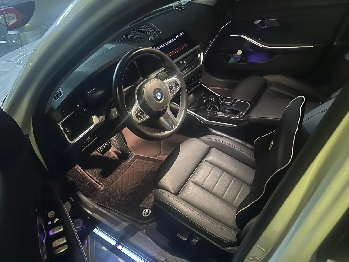 2020 BMW 3 Series 2.0T 184HP L4 8AT,autocango,china used car exporter,china ev exporter,chinese used car exporter,chinese used ev exporter