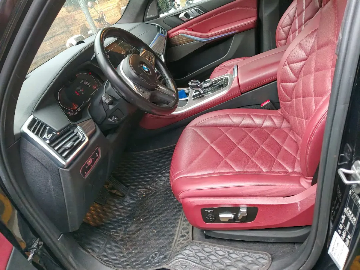 2022 BMW X5 3.0T 333HP L6 8AT,autocango,china used car exporter,china ev exporter,chinese used car exporter,chinese used ev exporter