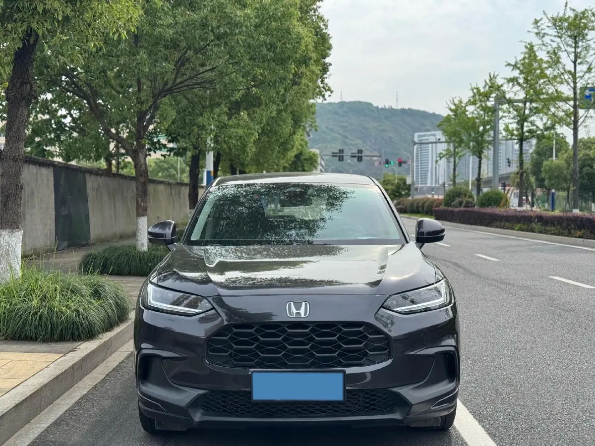 2023 Honda ZR-V 1.5T 182HP L4 CVT,autocango,china used car exporter,china ev exporter,chinese used car exporter,chinese used ev exporter