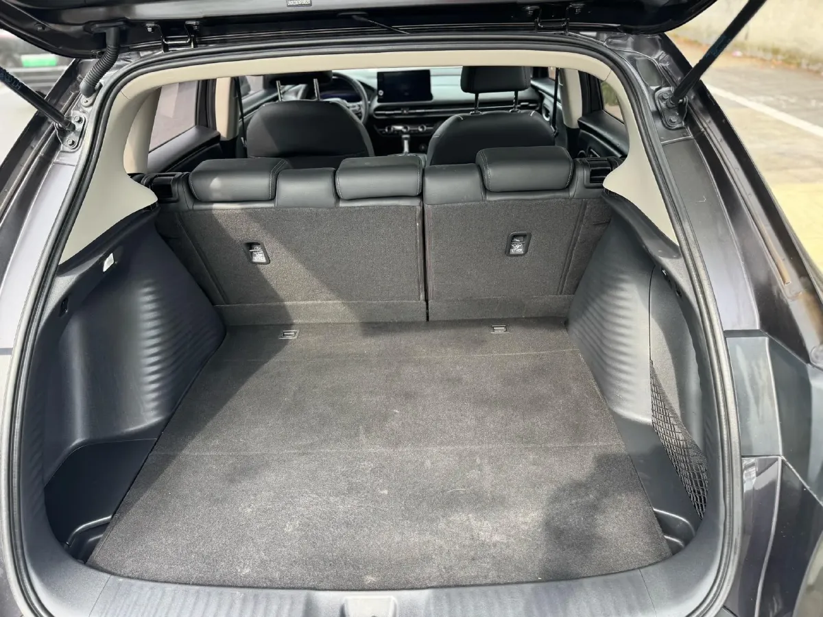 2023 Honda ZR-V 1.5T 182HP L4 CVT,autocango,china used car exporter,china ev exporter,chinese used car exporter,chinese used ev exporter