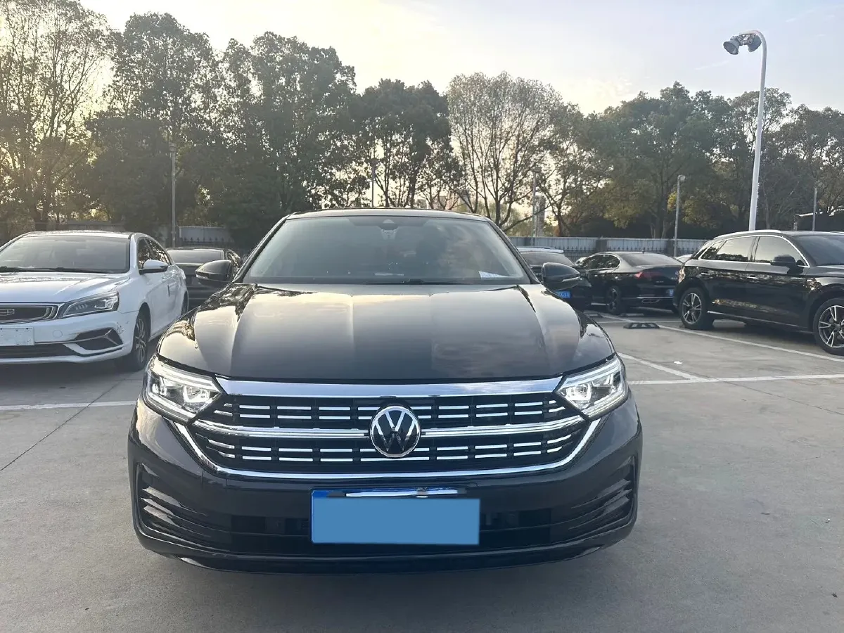 2024 Volkswagen Sagitar 1.5T 160HP L4 7DCT,autocango,china used car exporter,china ev exporter,chinese used car exporter,chinese used ev exporter