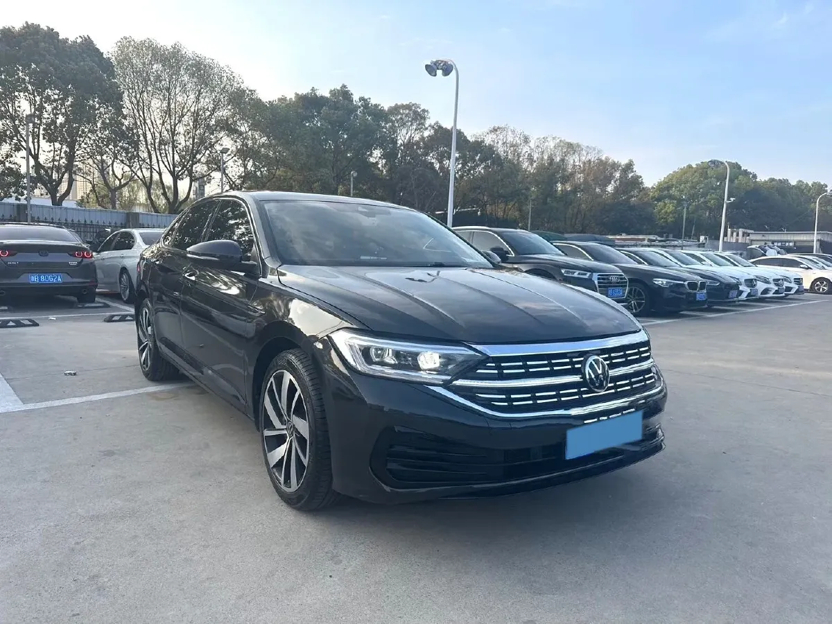 2024 Volkswagen Sagitar 1.5T 160HP L4 7DCT,autocango,china used car exporter,china ev exporter,chinese used car exporter,chinese used ev exporter