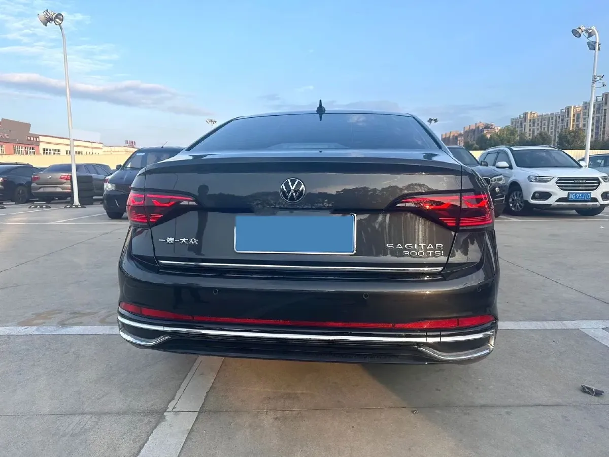 2024 Volkswagen Sagitar 1.5T 160HP L4 7DCT,autocango,china used car exporter,china ev exporter,chinese used car exporter,chinese used ev exporter