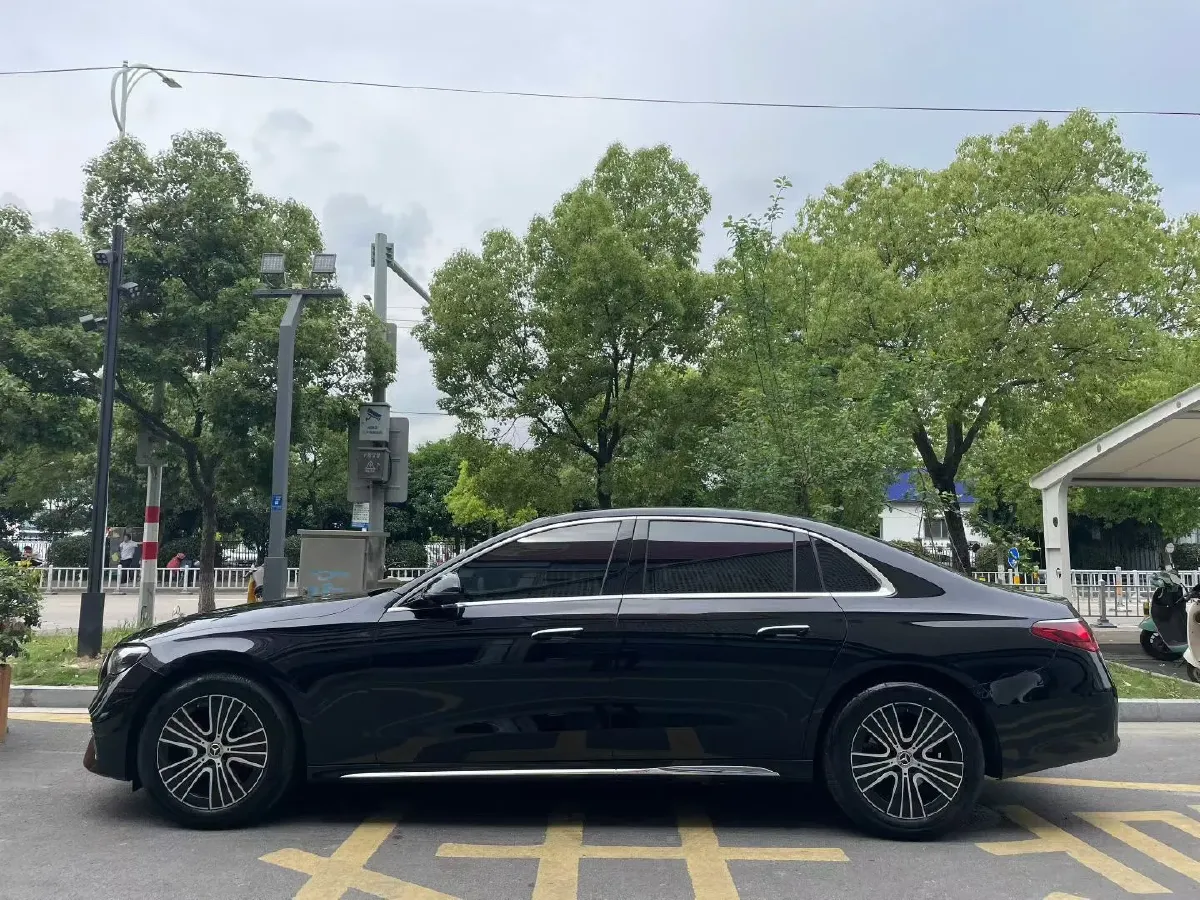 2026 Mercedes-Benz E Class 2.0T 204HP L4 9AT,autocango,china used car exporter,china ev exporter,chinese used car exporter,chinese used ev exporter