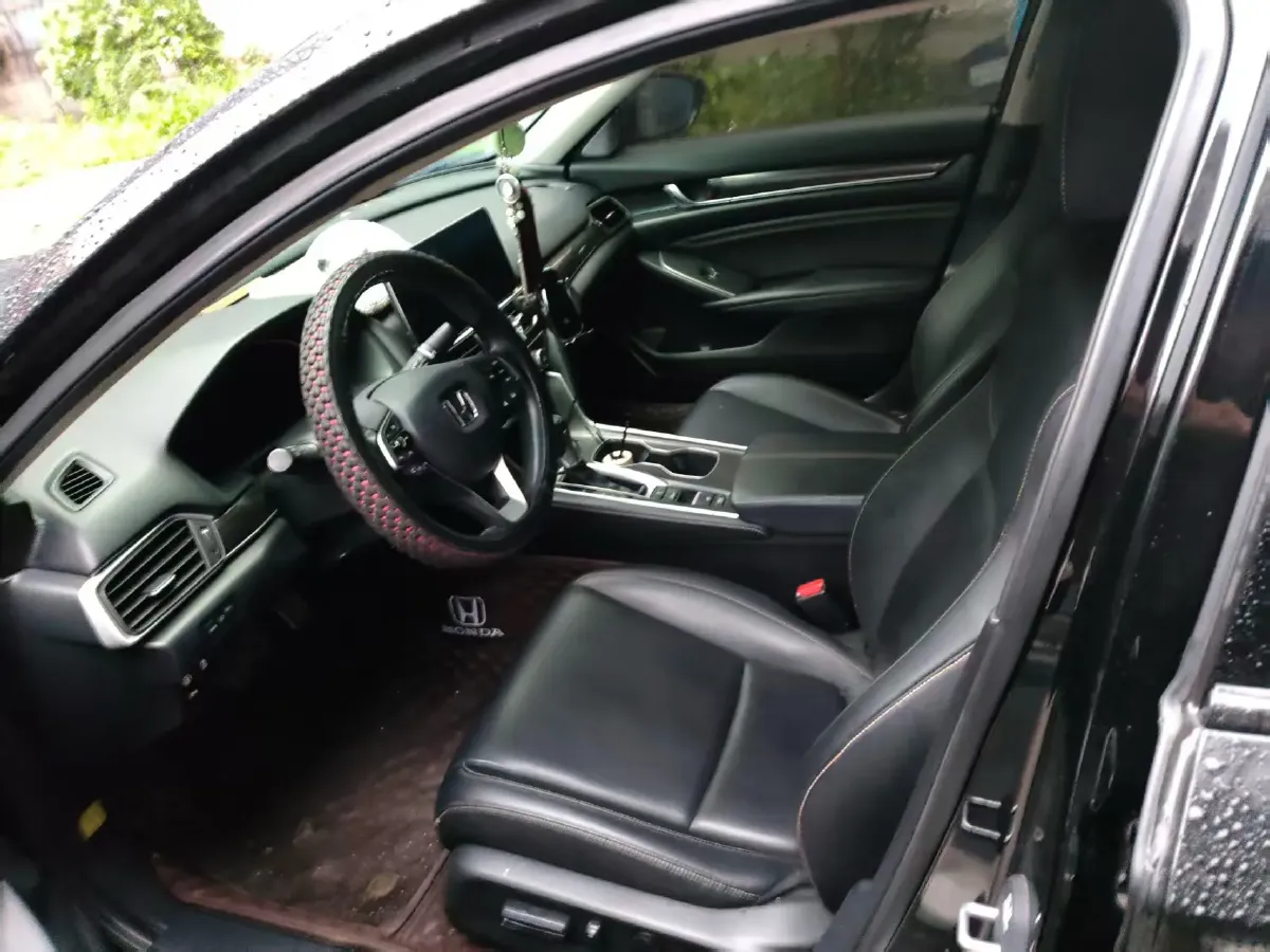2022 Honda Accord 1.5T 194HP L4 CVT,autocango,china used car exporter,china ev exporter,chinese used car exporter,chinese used ev exporter