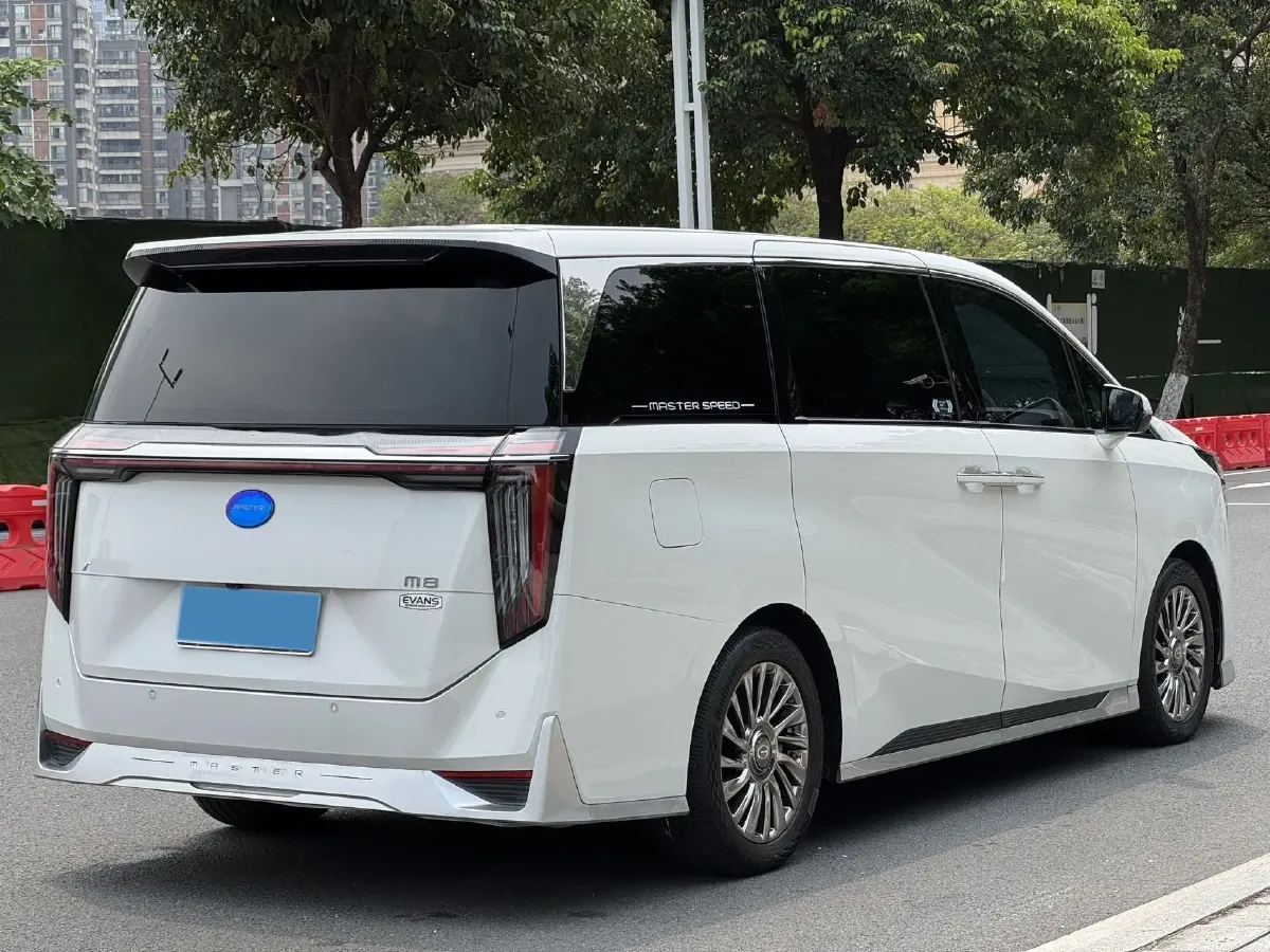 2023 GAC Trumpchi M8 2.0T 252HP L4 8AT,autocango,china used car exporter,china ev exporter,chinese used car exporter,chinese used ev exporter
