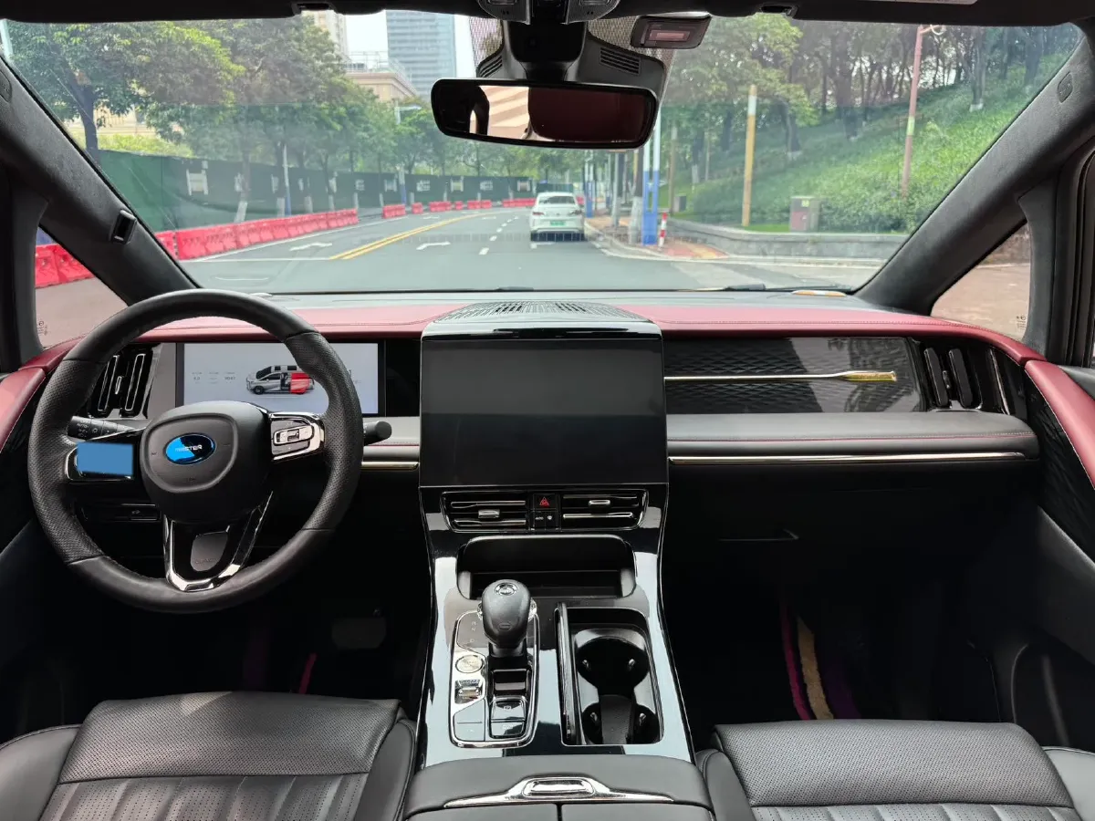 2023 GAC Trumpchi M8 2.0T 252HP L4 8AT,autocango,china used car exporter,china ev exporter,chinese used car exporter,chinese used ev exporter