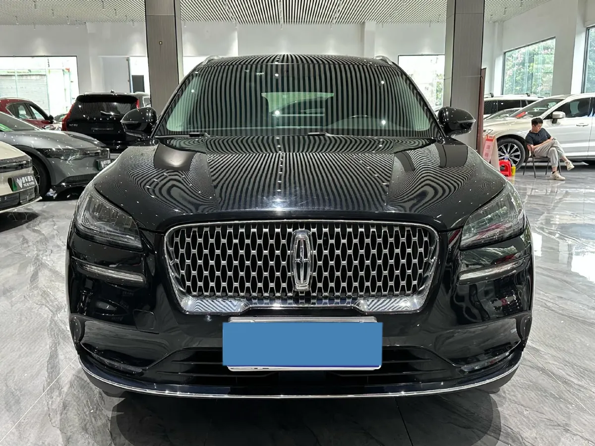 2021 Lincoln Corsair 2.0T 245HP L4 8AT,autocango,china used car exporter,china ev exporter,chinese used car exporter,chinese used ev exporter