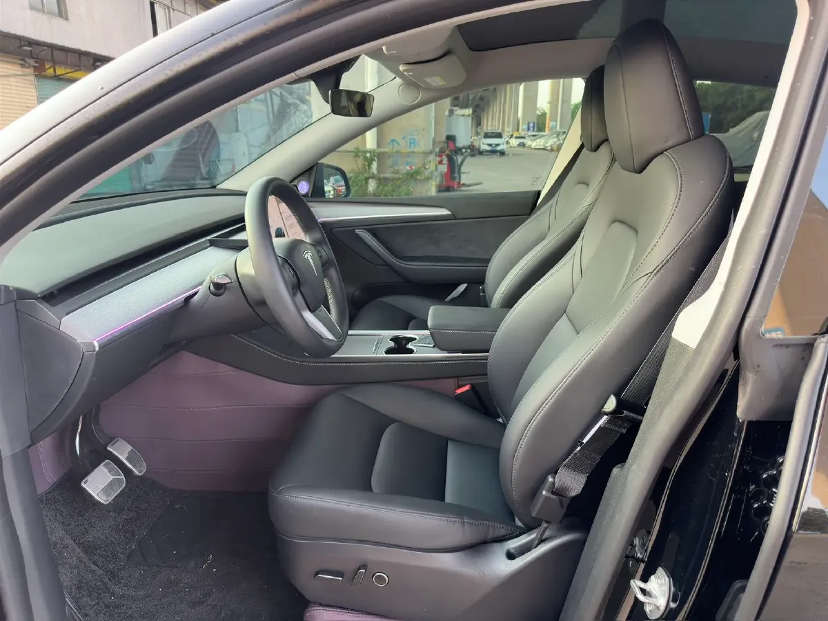 2024 Iveco OuSheng BEV 77.28KWH,autocango,china used car exporter,china ev exporter,chinese used car exporter,chinese used ev exporter