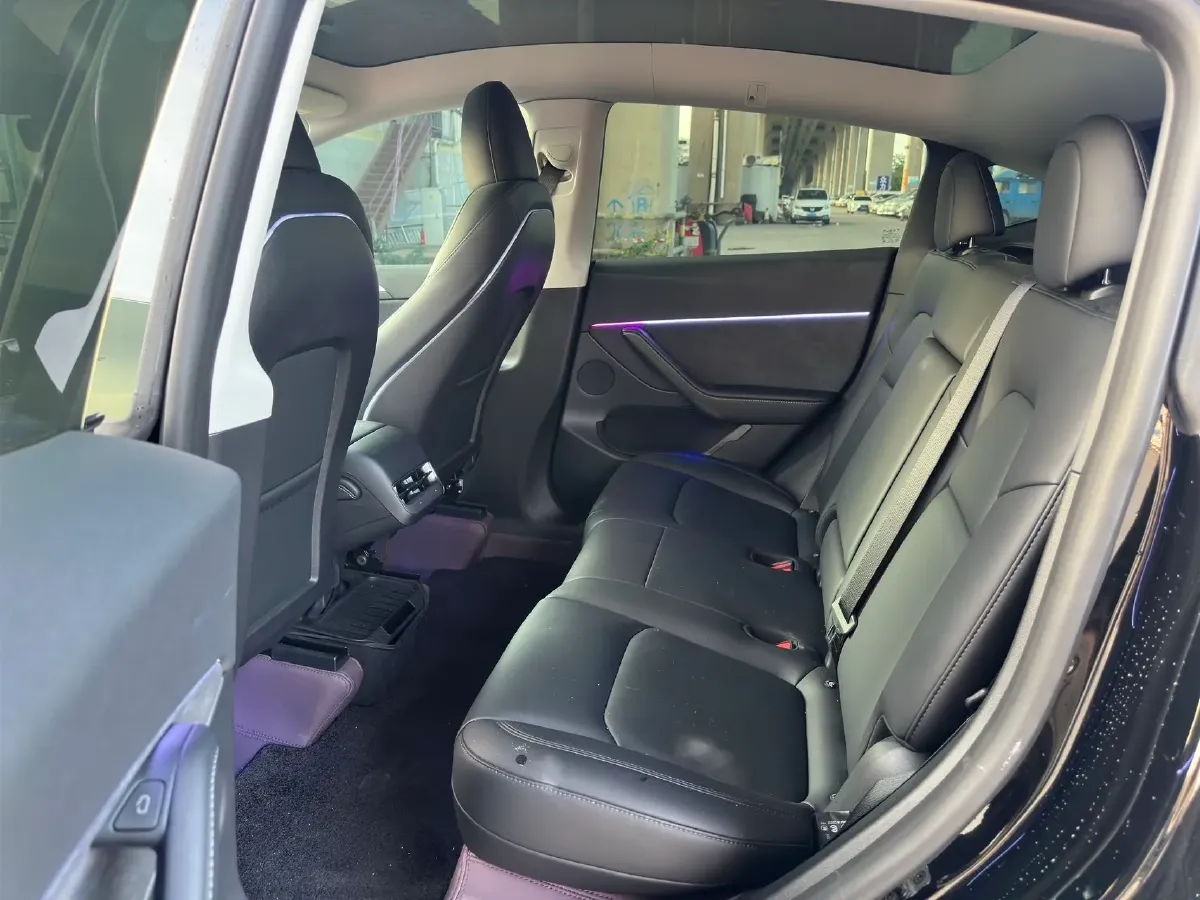 2024 Iveco OuSheng BEV 77.28KWH,autocango,china used car exporter,china ev exporter,chinese used car exporter,chinese used ev exporter
