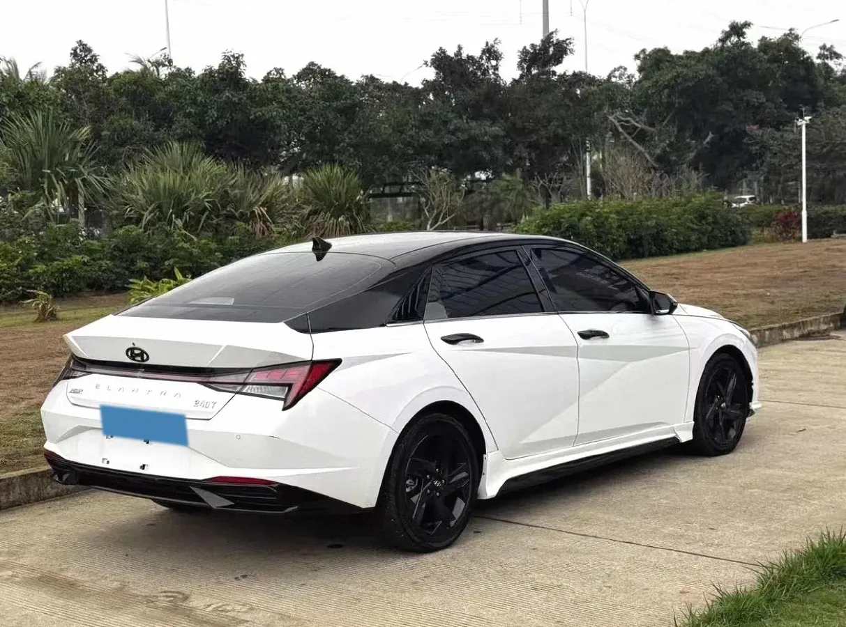 2021 Hyundai Elantra 1.5L 115HP L4 CVT,autocango,china used car exporter,china ev exporter,chinese used car exporter,chinese used ev exporter