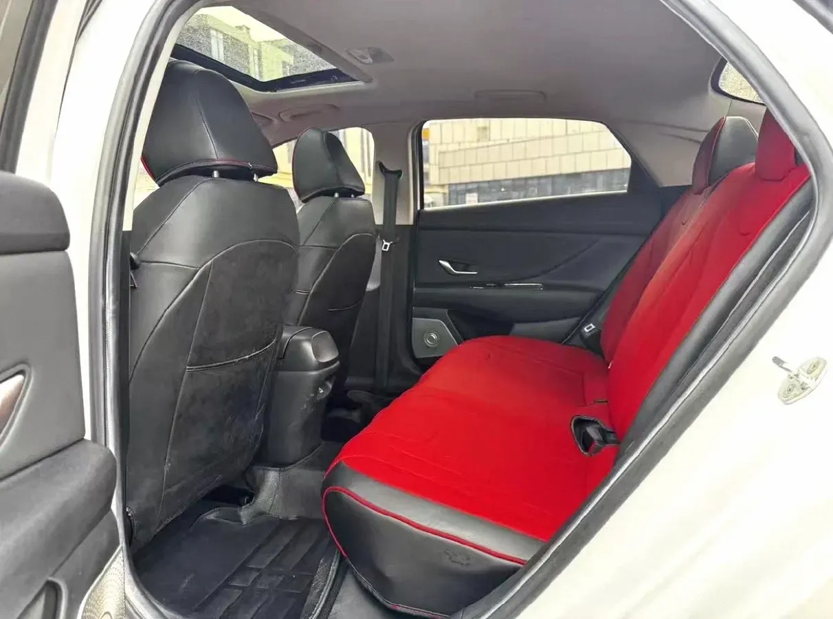 2021 Hyundai Elantra 1.5L 115HP L4 CVT,autocango,china used car exporter,china ev exporter,chinese used car exporter,chinese used ev exporter