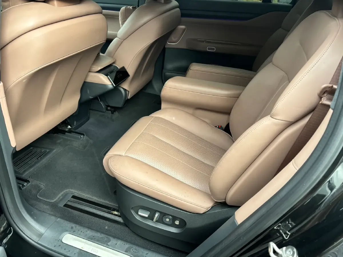 2024 NIO ES8 BEV 75KWH,autocango,china used car exporter,china ev exporter,chinese used car exporter,chinese used ev exporter