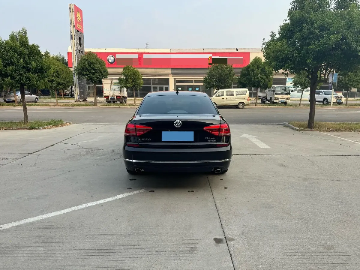 2017 Volkswagen Passat 1.8T 180HP L4 7DCT,autocango,china used car exporter,china ev exporter,chinese used car exporter,chinese used ev exporter
